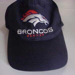 Football Denver Broncos Cap With Autograph??